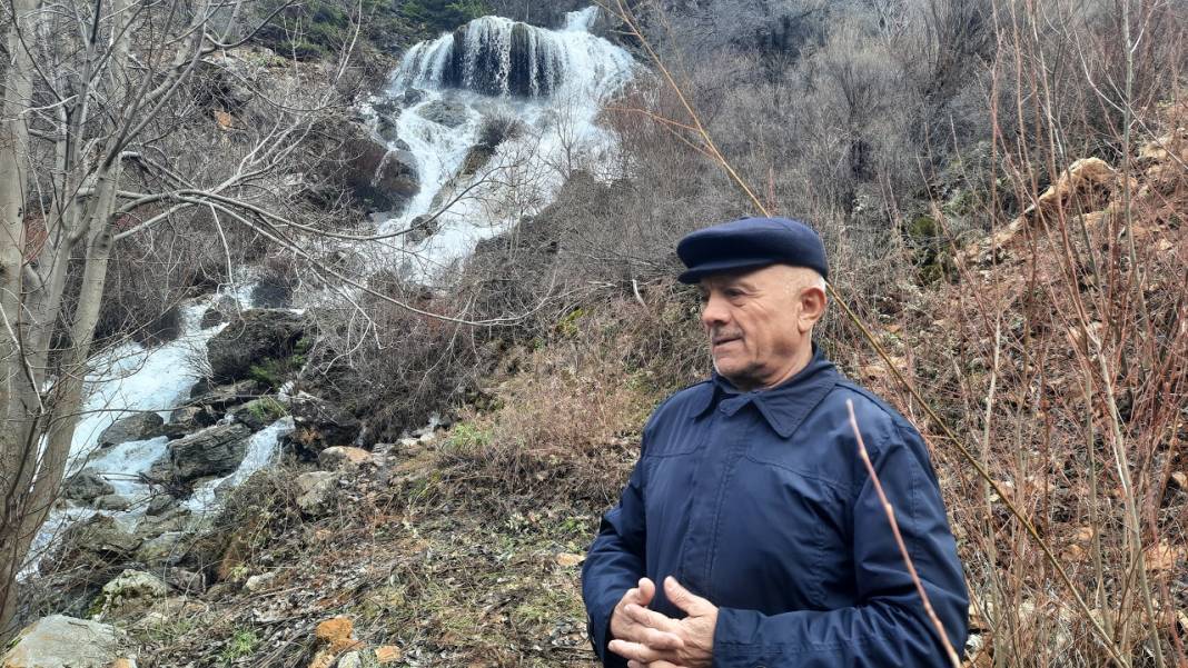 Konya'da bir şelale var 'gün yüzü görmeden' suyu çekiliyor!  Eskiler buraya sahraya gelirmiş 1